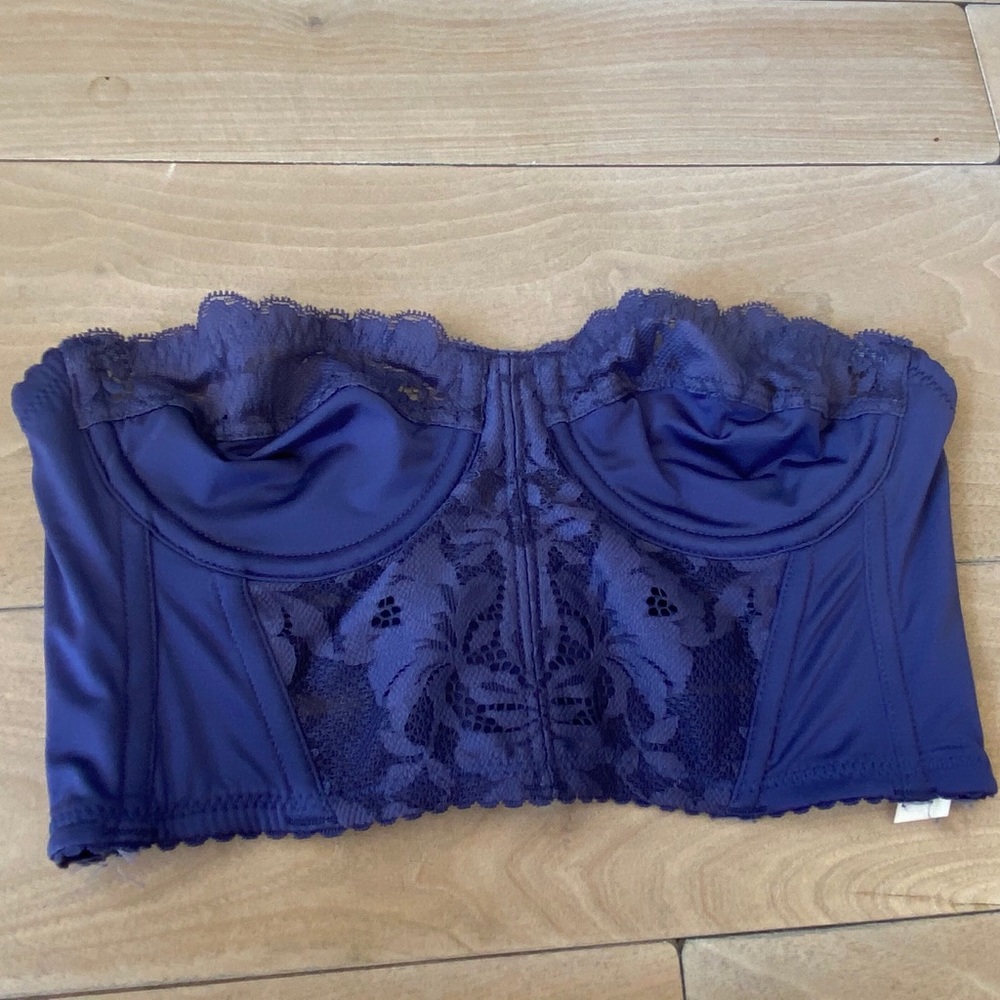 Free people bralette 
NWOT 
Size xs